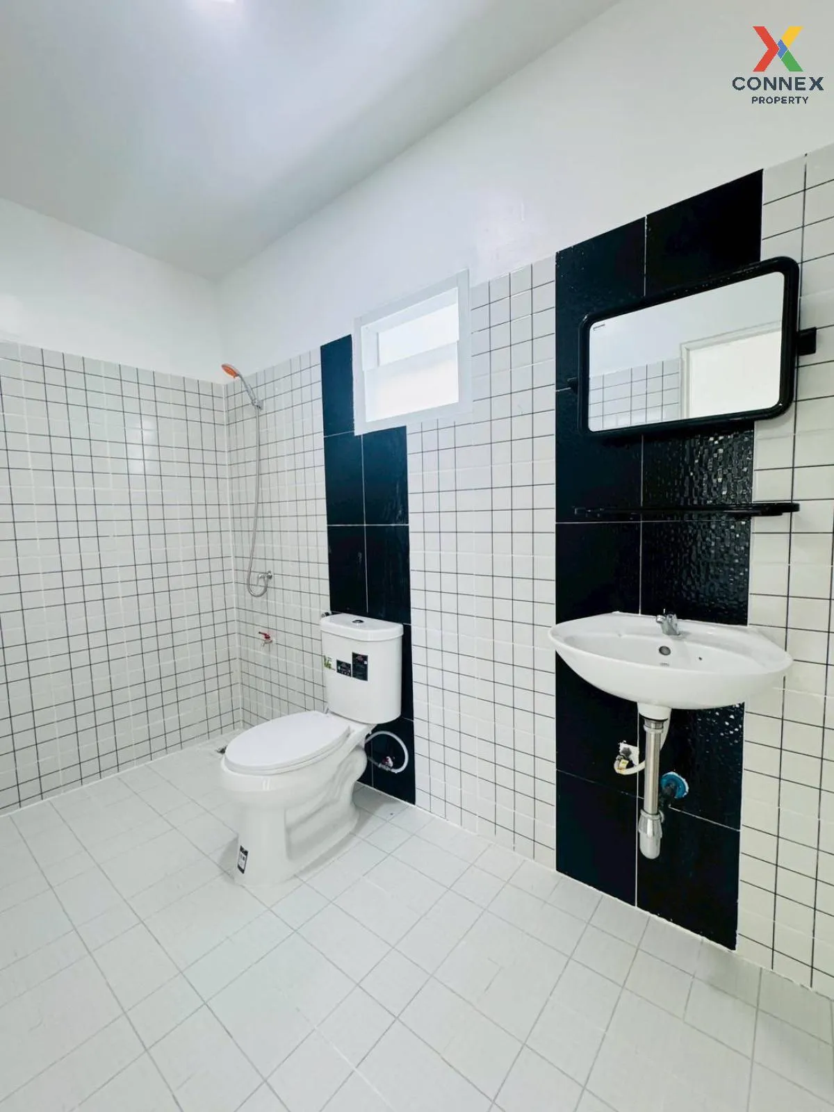 For Sale Townhouse/Townhome  , Pruksa 30 Baan Kluay-Sai Noi , new