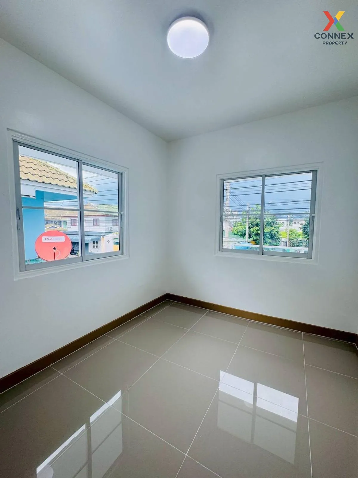 For Sale Townhouse/Townhome  , Pruksa 30 Baan Kluay-Sai Noi , new