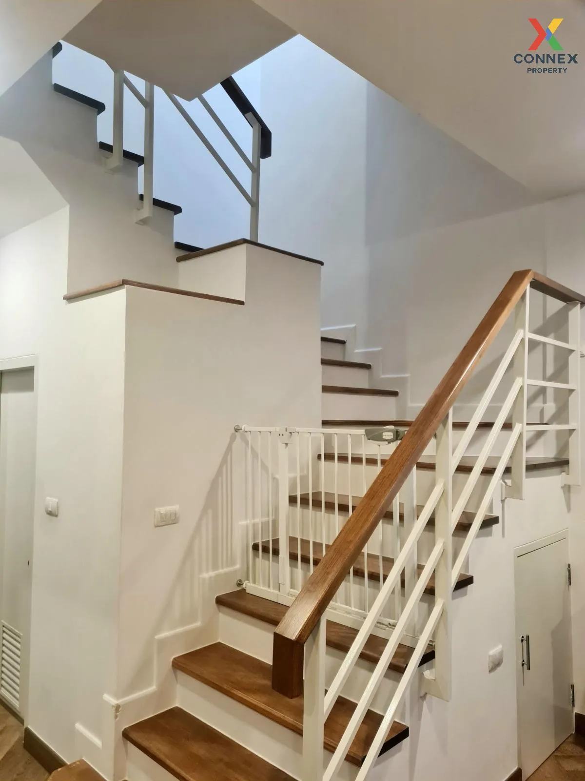 For Sale Townhouse/Townhome  ,  Supalai Bella Westgate , MRT-Sam 