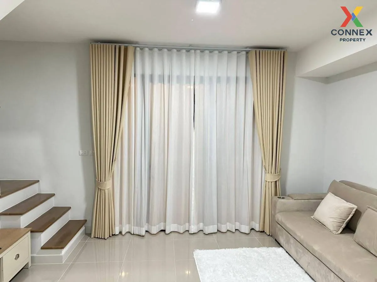 For Rent Townhouse/Townhome  , Pleno Sukhumvit - Bangna 2 , wide 