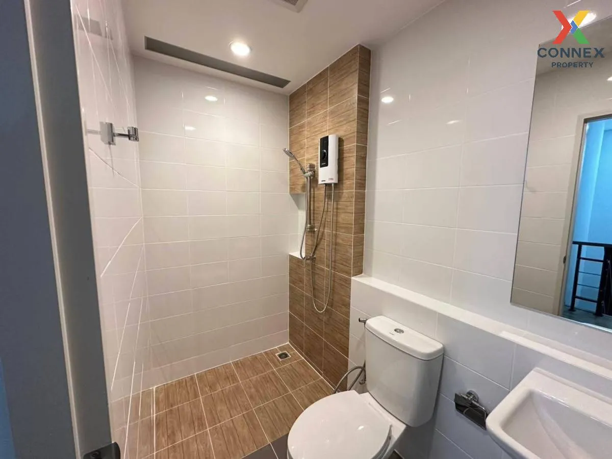 For Rent Townhouse/Townhome  , Pleno Sukhumvit - Bangna 2 , wide 