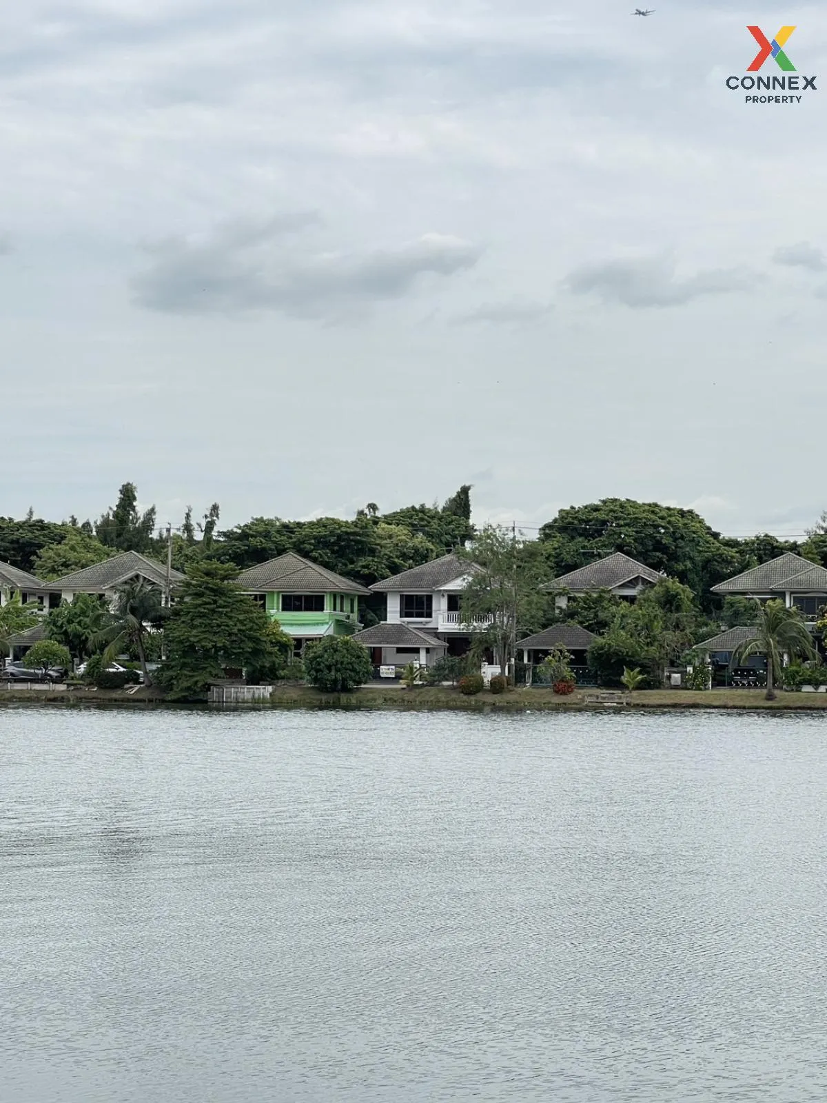 For Sale House , Supalai Grand Lake , nice view , Saen Saep , Min 1