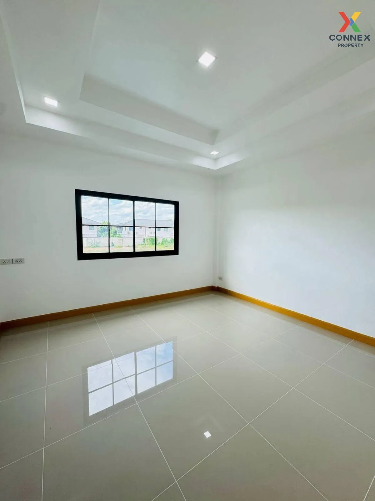For Sale Townhouse/Townhome  , The Emerald Park 3 , Bang Phlap , 
