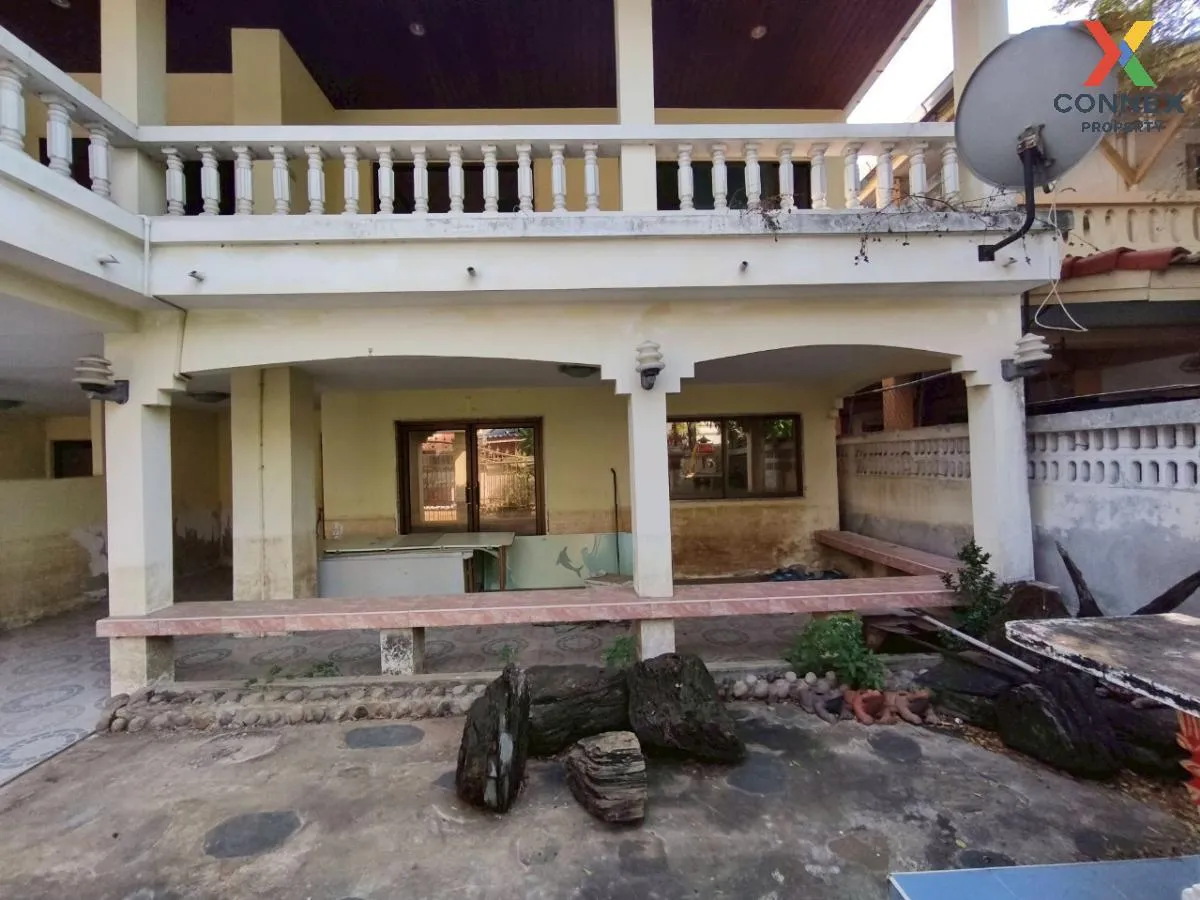For Sale House , Baan Pruksa 4 Nakornchaisri , Mahasawat , Phutth