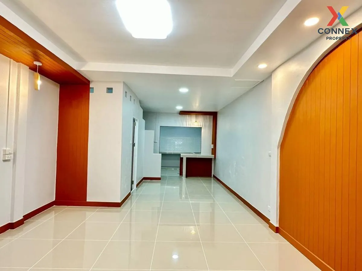 For Sale Townhouse/Townhome  , Baan Pichada , Phimonrat , Bang Bu