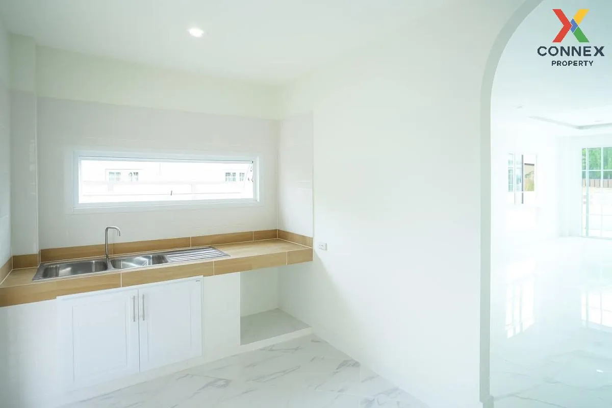 ขายบ้าน  หรรษา เพชรเกษม 81/6 ห้องมุม หน้ากว้าง รีโนเวทใหม่ หนองค้