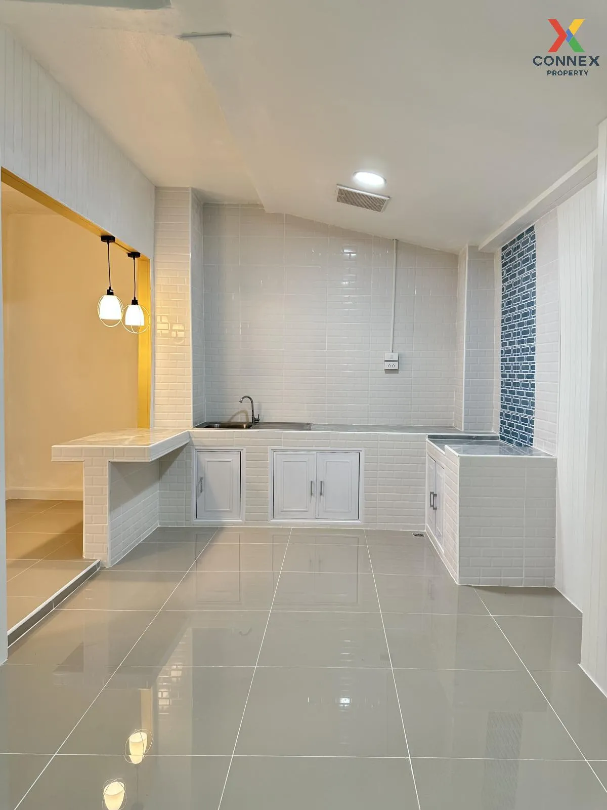ขายทาวน์เฮ้าส์/ทาวน์โฮม  บ้านพรธิสาร 5 ลำผักกูด ธัญบุรี ปทุมธานี 