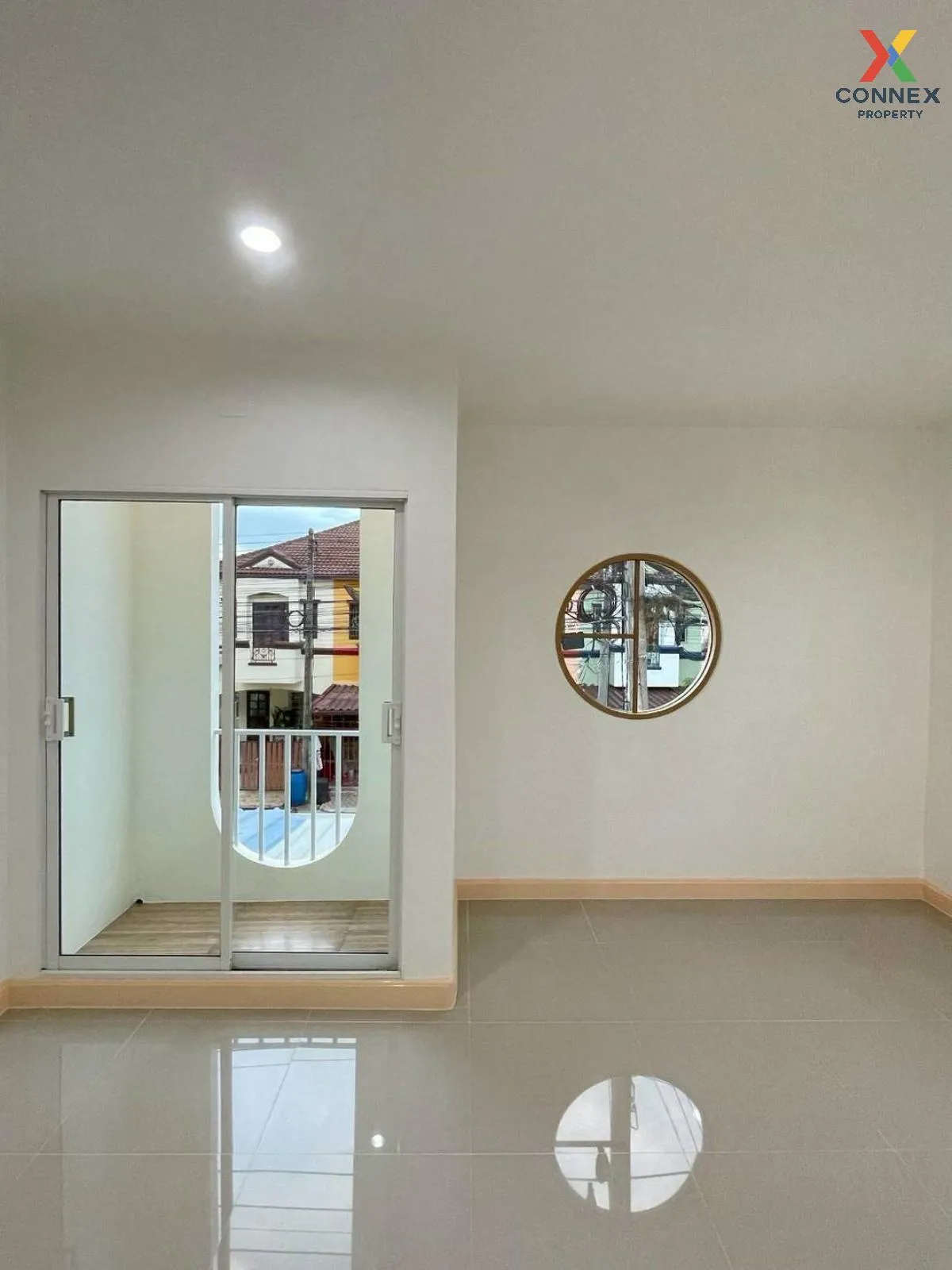 For Sale Townhouse/Townhome  , K.C. Cluster Nimitmai , Lam Luk Ka
