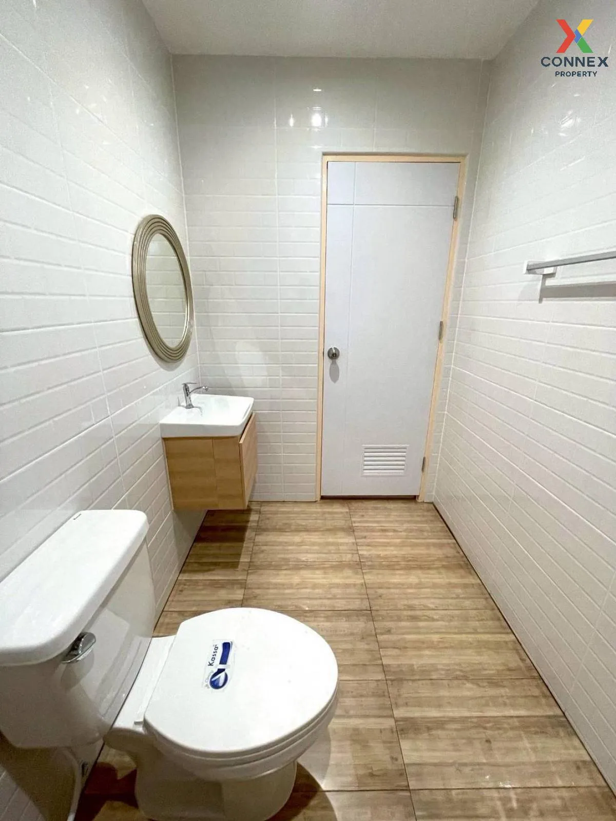 For Sale Townhouse/Townhome  , K.C. Cluster Nimitmai , Lam Luk Ka