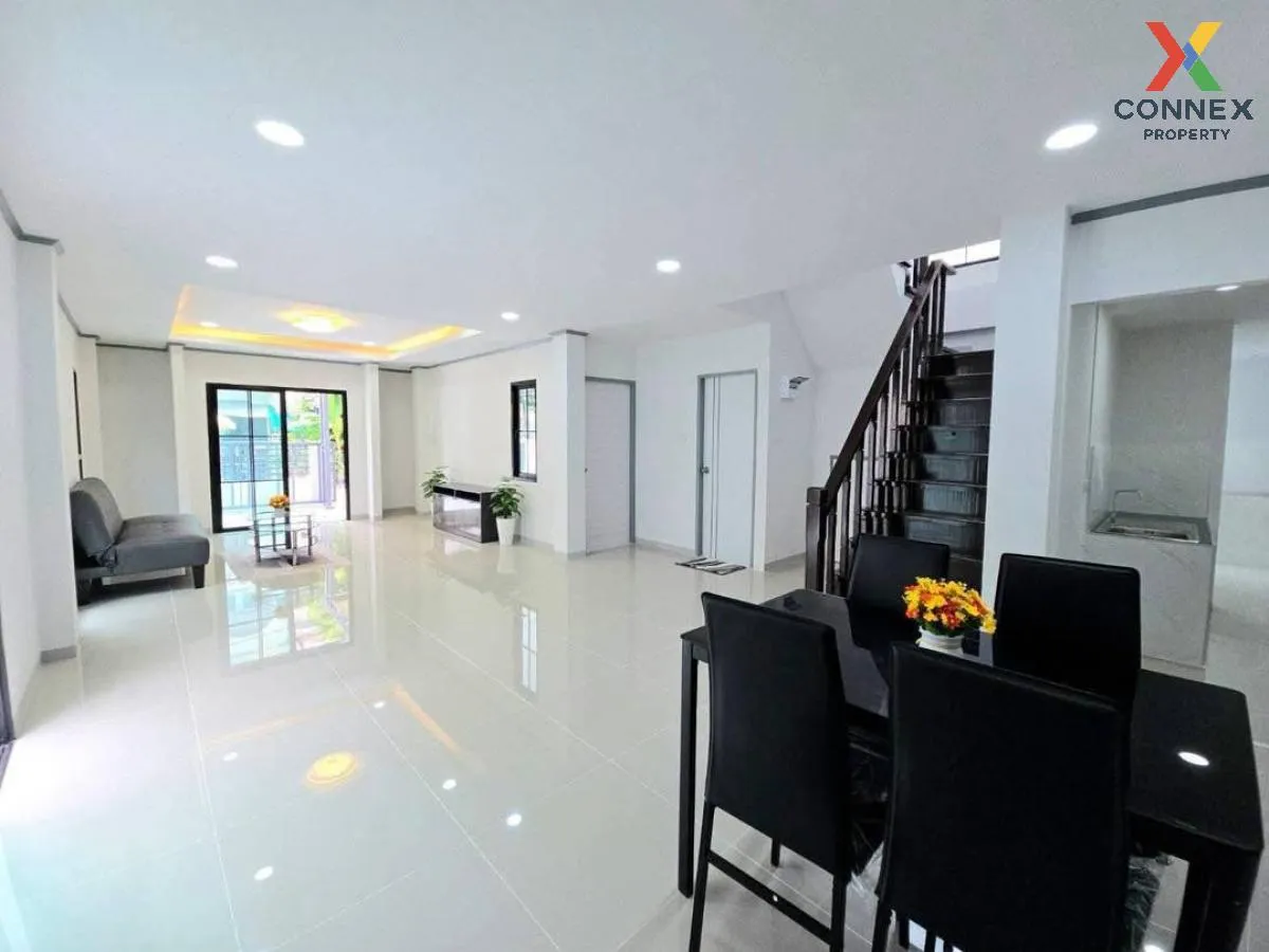For Sale House , Siriwan-Chuan Chom Village Bang Kruai - Sai Noi 