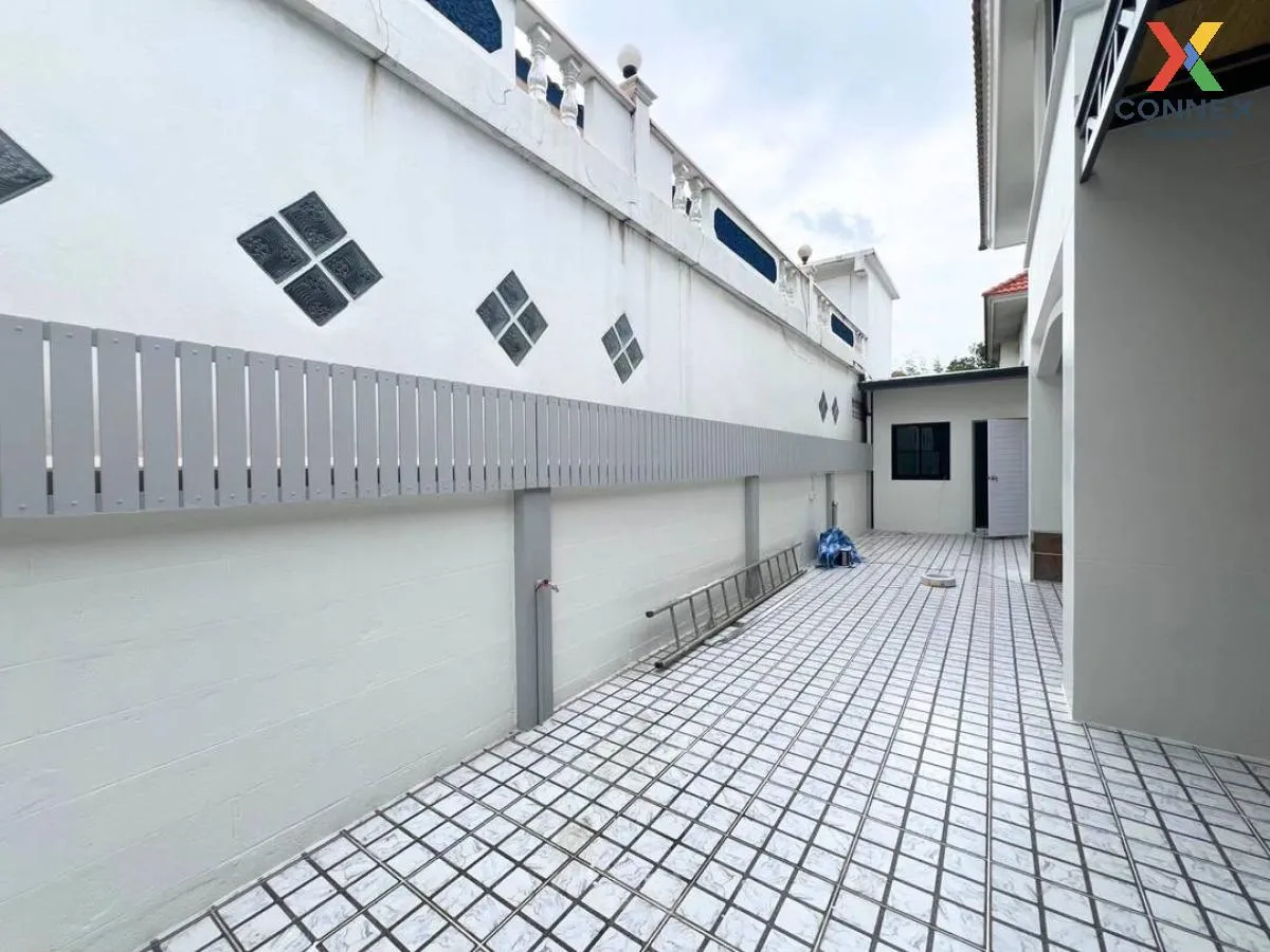 For Sale House , Siriwan-Chuan Chom Village Bang Kruai - Sai Noi 