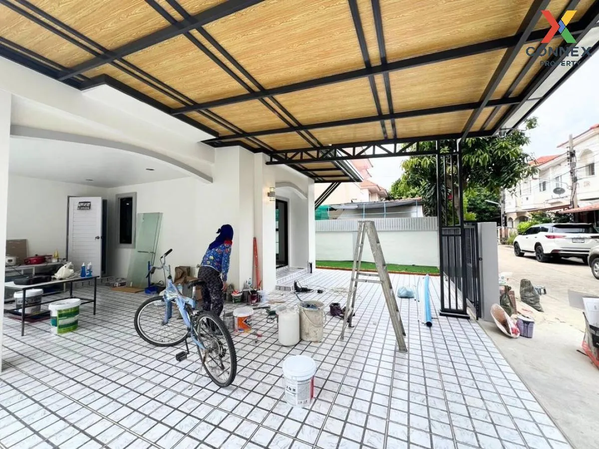 For Sale House , Siriwan-Chuan Chom Village Bang Kruai - Sai Noi 