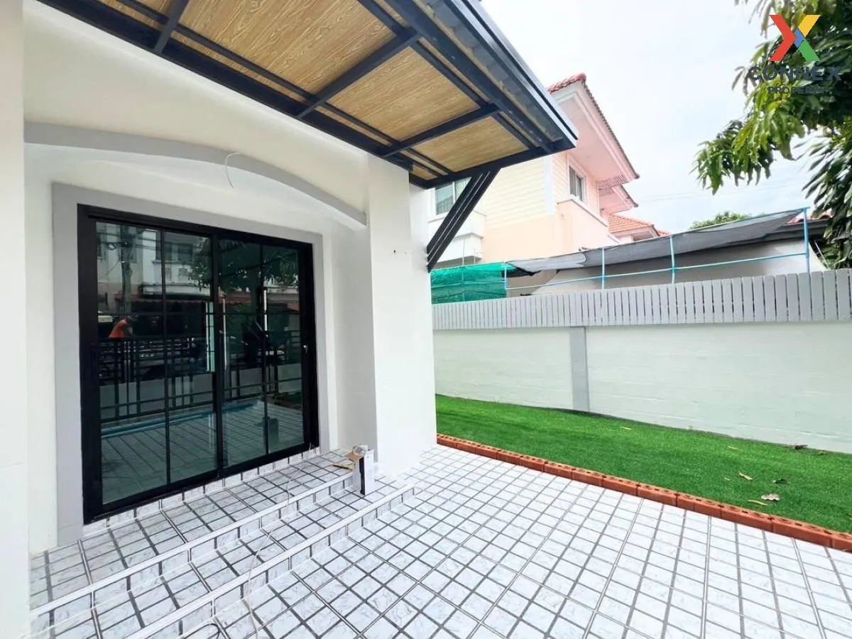 For Sale House , Siriwan-Chuan Chom Village Bang Kruai - Sai Noi 
