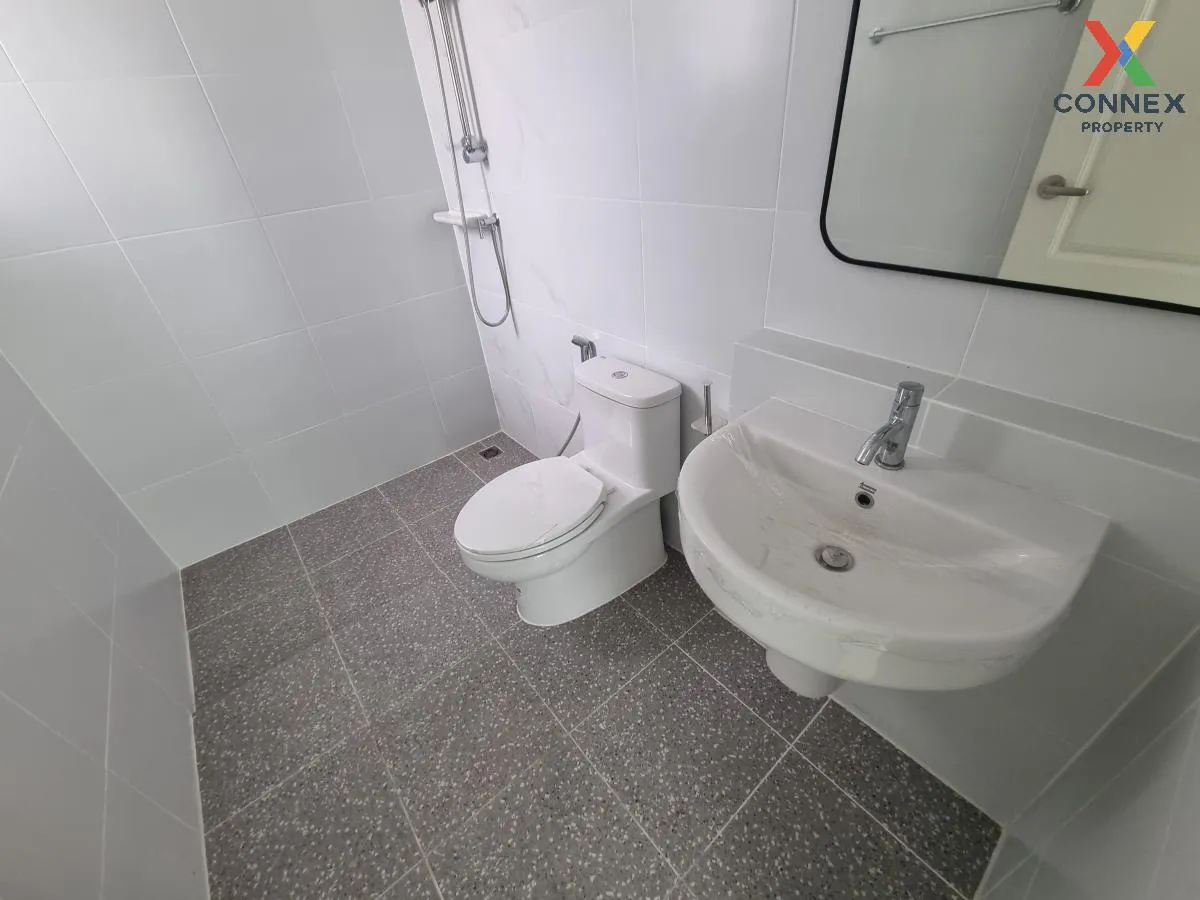 For Sale House , Vararom Watcharapol - Permsin , O Ngoen , Sai Ma