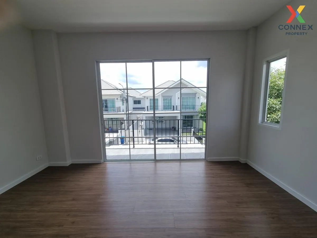 For Sale House , Vararom Watcharapol - Permsin , O Ngoen , Sai Ma