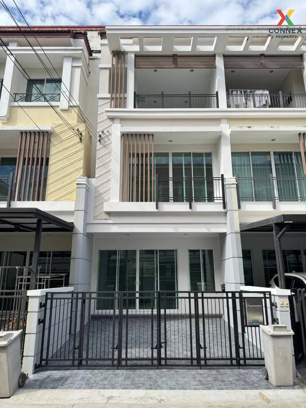 For Sale Townhouse/Townhome  , Baan Klang Muang Urbanion Kaset-Na 1
