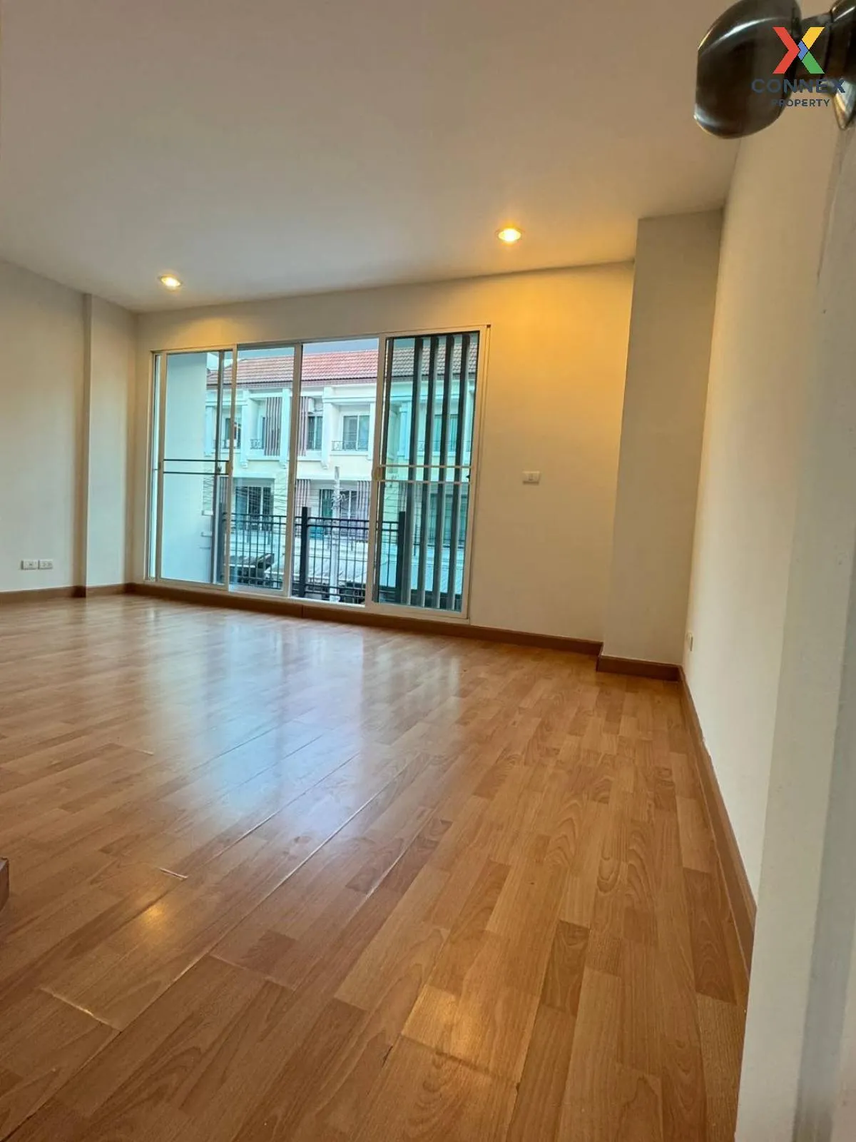 For Sale Townhouse/Townhome  , Baan Klang Muang Urbanion Kaset-Na