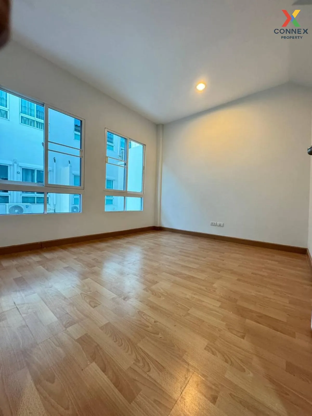 For Sale Townhouse/Townhome  , Baan Klang Muang Urbanion Kaset-Na