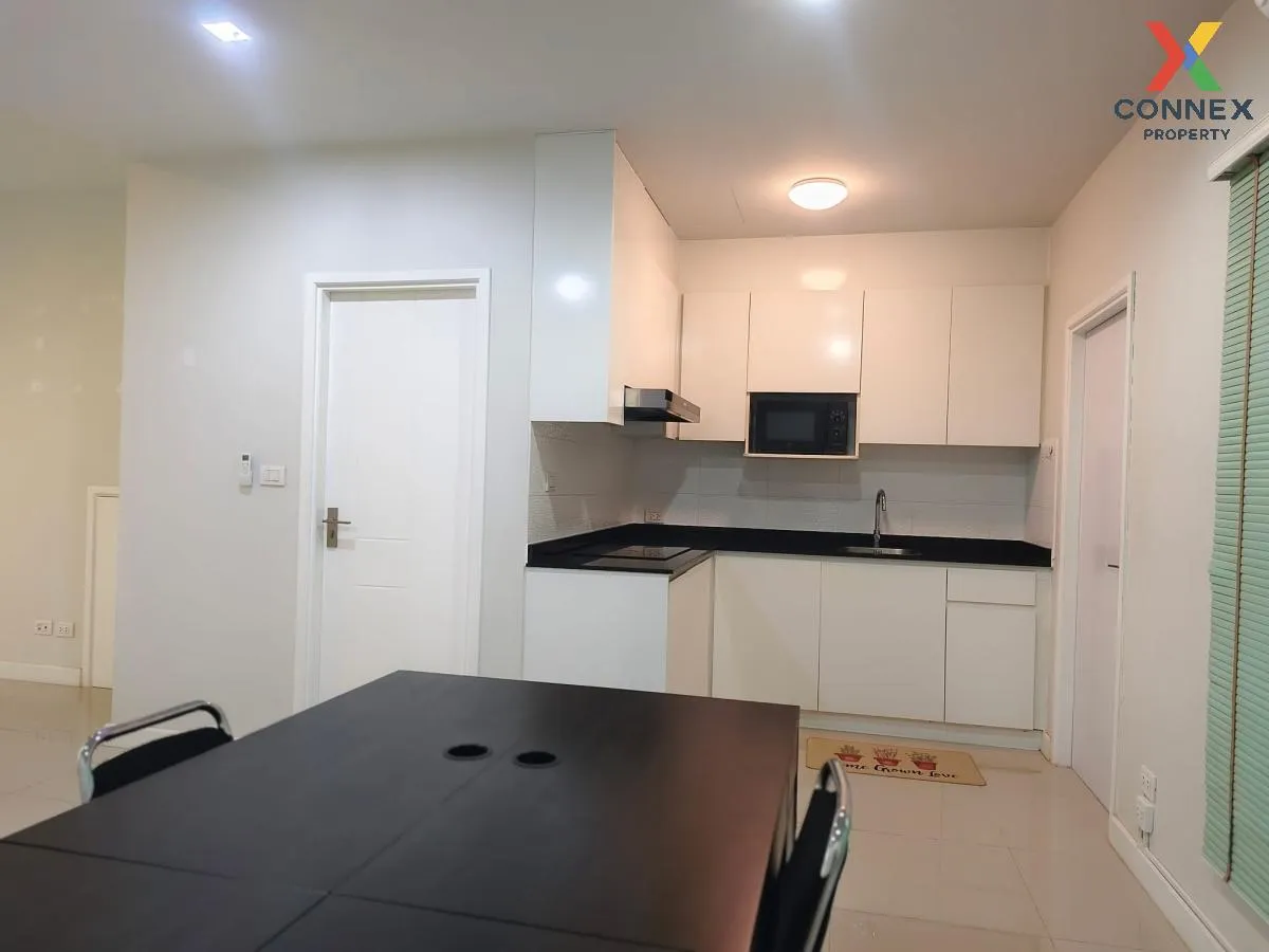 For Rent Townhouse/Townhome  , PLEX BANGNA , wide frontage , newl