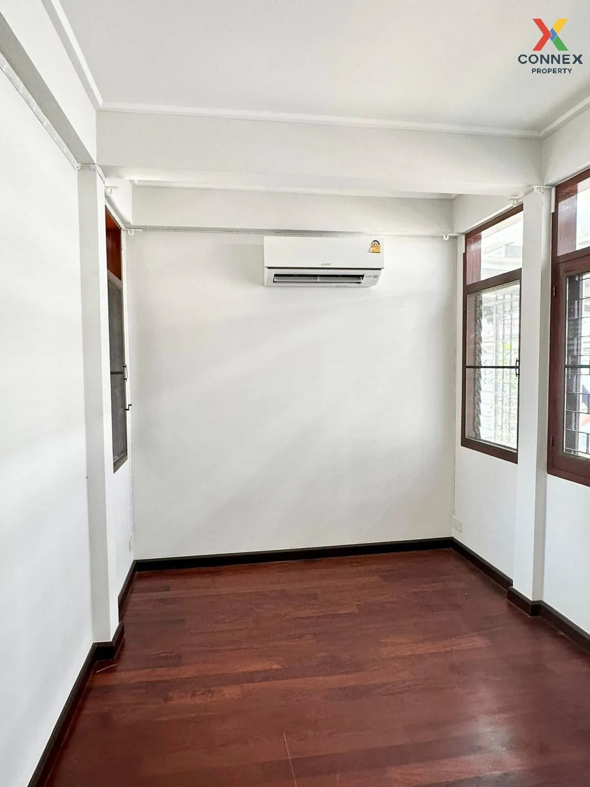 For Rent Townhome sukumvit60/1 , wide frontage , Bang Chak , Phra