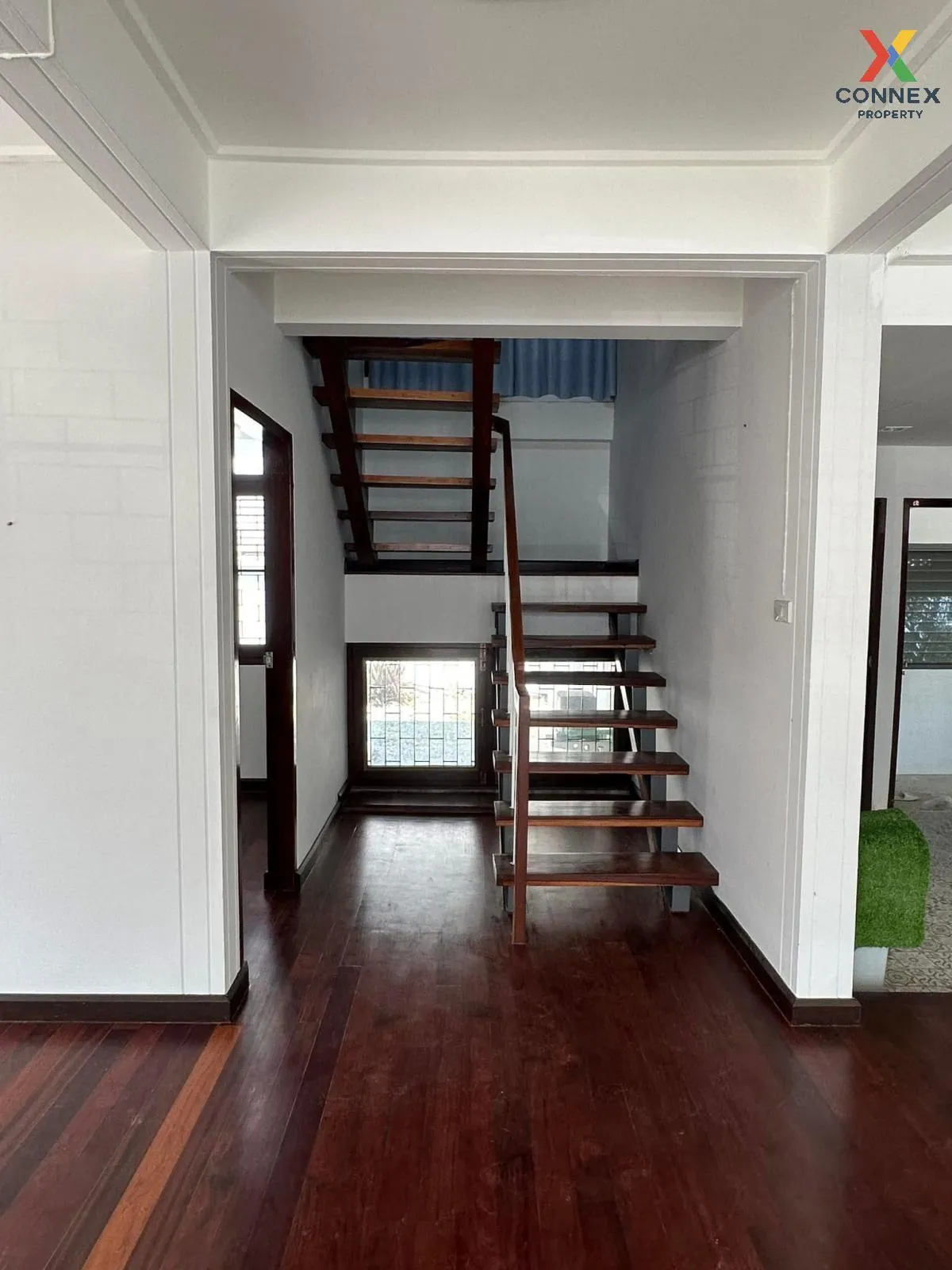 For Rent Townhome sukumvit60/1 , wide frontage , Bang Chak , Phra