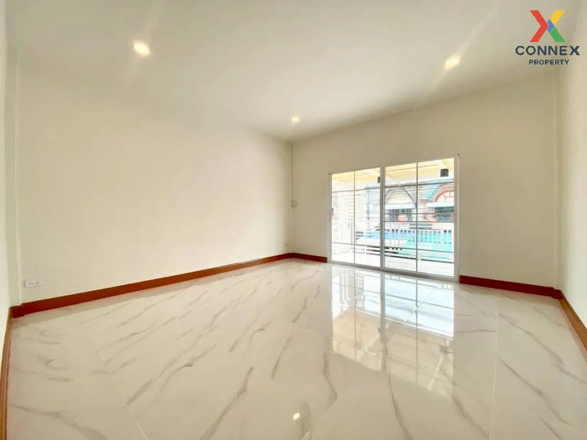 For Sale Townhouse/Townhome  , Baan Manawadee , Bang Khu Rat , Ba