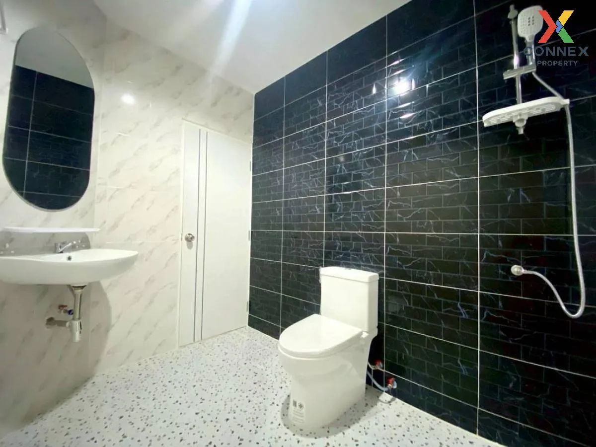 For Sale Townhouse/Townhome  , Baan Manawadee , Bang Khu Rat , Ba