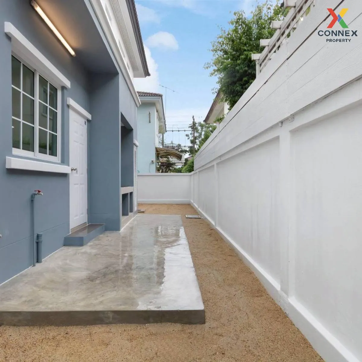 For Sale House , Manthana Ratchapruek Village , Bang Krang , Muea