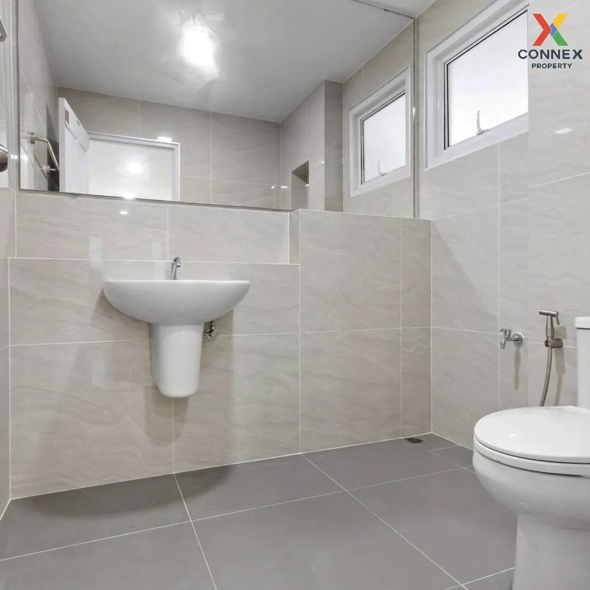 For Sale House , Manthana Ratchapruek Village , Bang Krang , Muea