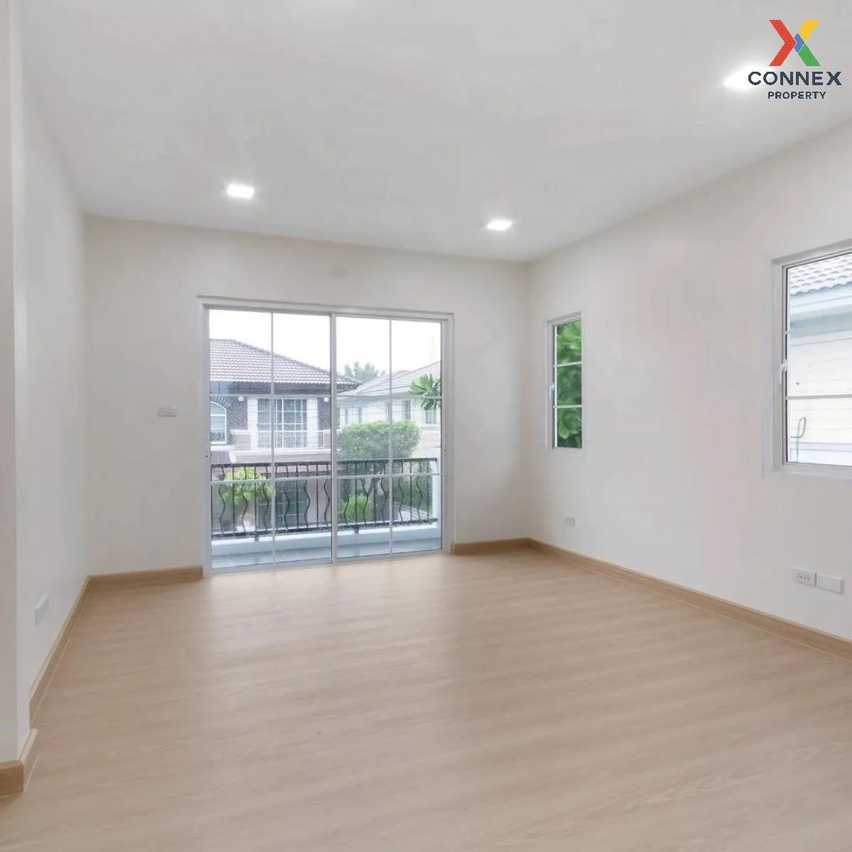 For Sale House , Manthana Ratchapruek Village , Bang Krang , Muea