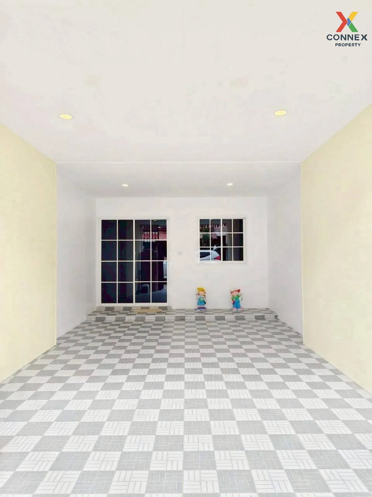For Sale Townhouse/Townhome  , Baan Siriwan 1 , newly renovated , 2