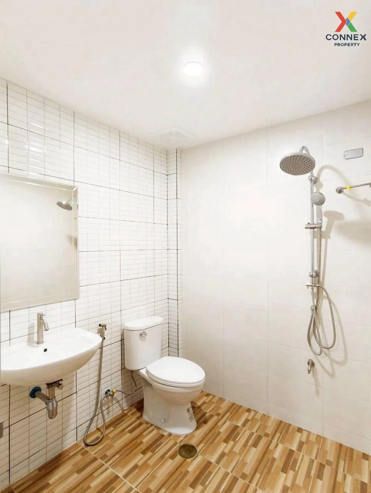 For Sale Townhouse/Townhome  , Baan Siriwan 1 , newly renovated ,