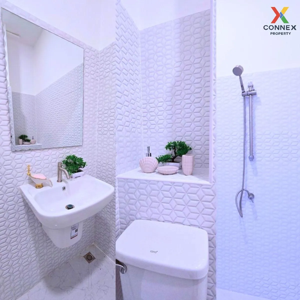 For Sale Townhouse/Townhome  , Suk Charoen Village , newly renova