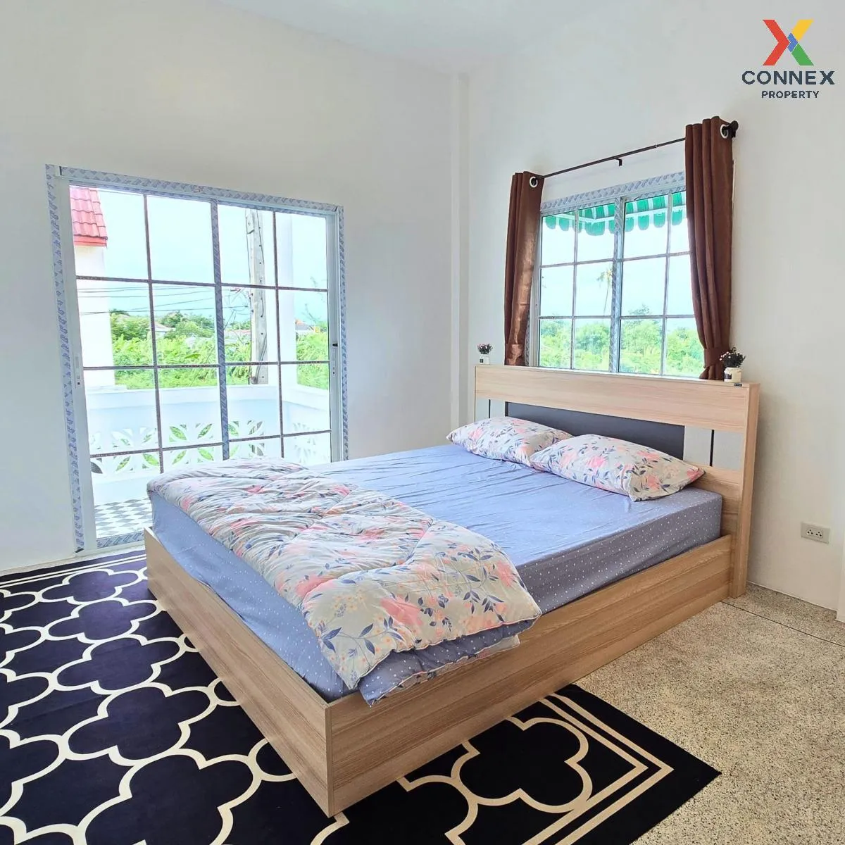 For Sale Townhouse/Townhome  , Suk Charoen Village , newly renova
