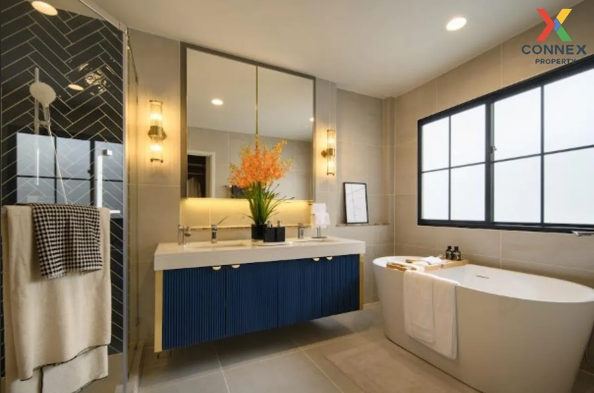 For Sale House , Setthasiri Bangna - Suvarnabhumi , Racha Thewa ,