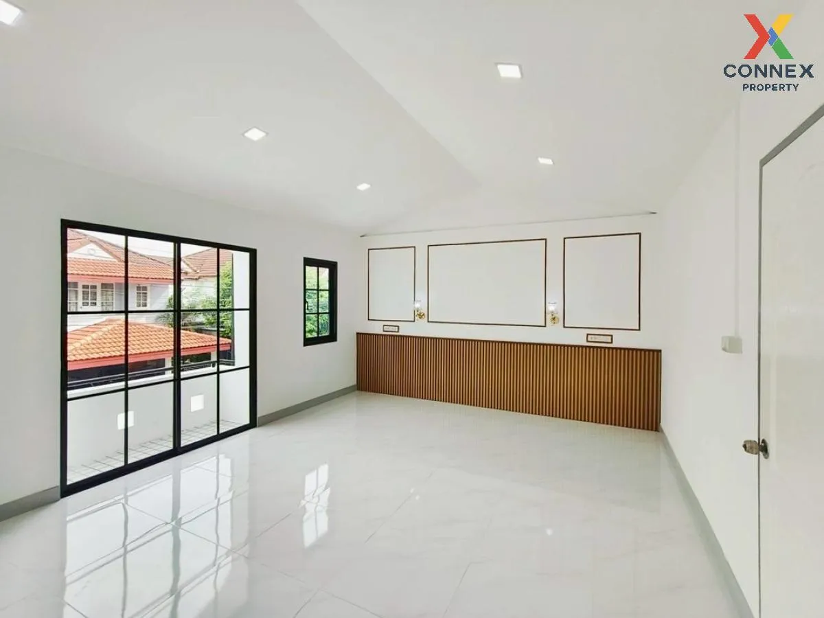 ขายทาวน์เฮ้าส์/ทาวน์โฮม  เค.ซี. รามอินทรา 2 รีโนเวทใหม่ สามวาตะวั