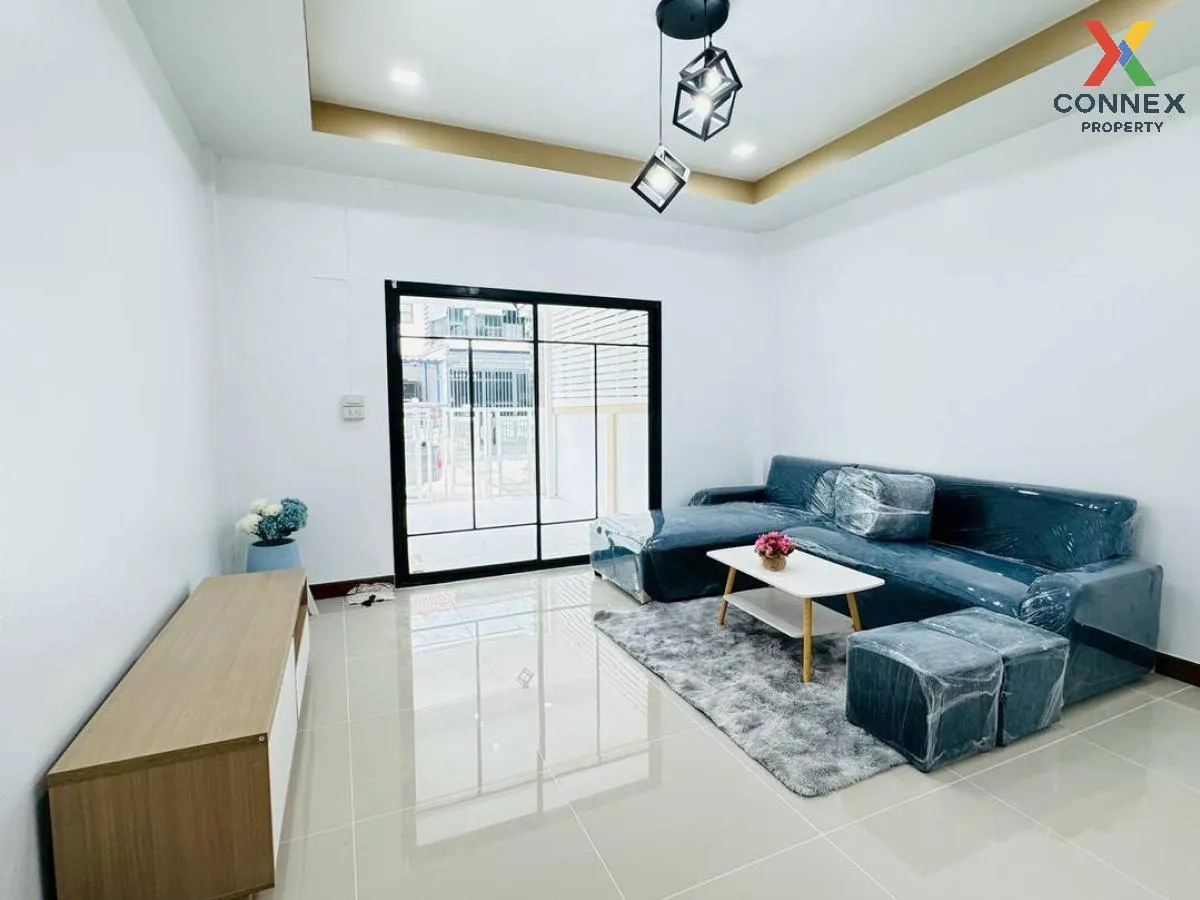 ขายทาวน์เฮ้าส์/ทาวน์โฮม  ศรีเมืองทอง วัดลาดปลาดุก รีโนเวทใหม่ บาง