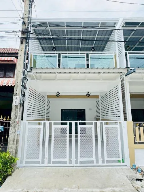 ขายทาวน์เฮ้าส์/ทาวน์โฮม  ศรีเมืองทอง วัดลาดปลาดุก รีโนเวทใหม่ บางรักพัฒนา บางบัวทอง นนทบุรี CX-125115