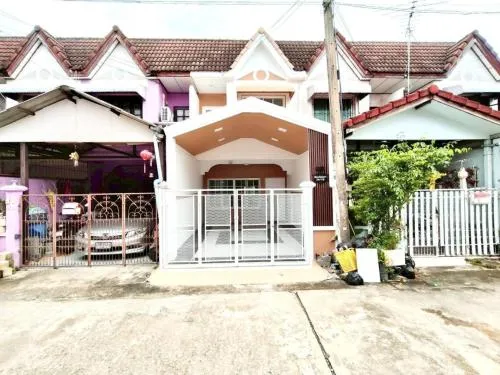For Sale Townhouse/Townhome  , Rattanachai Villa 3 , newly renovated , BTS-Khu Khot , Khu Khot , Lam Luk Ka , Pathum Thani , CX-125163