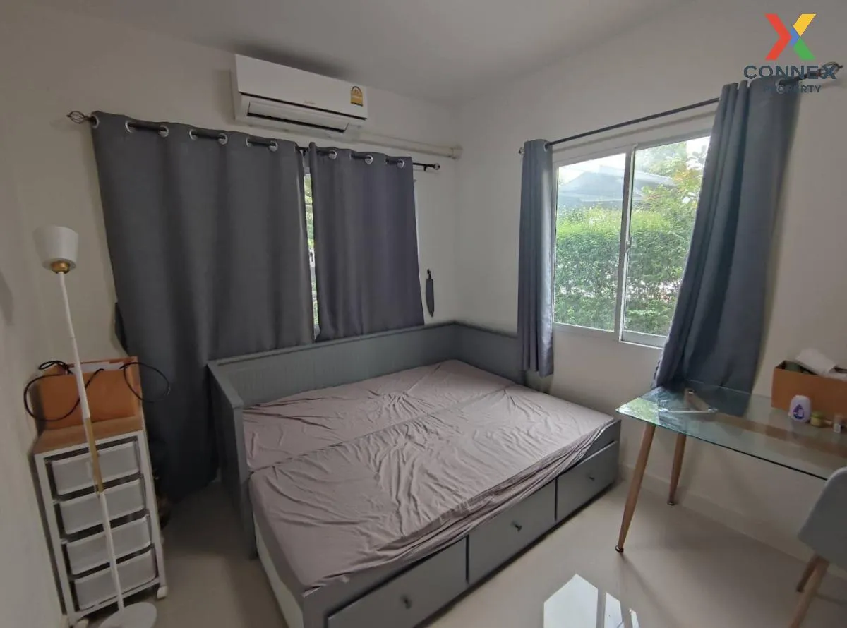 For Sale House , The Village Hathairat - Wongwaen , Sam Wa Tawan 