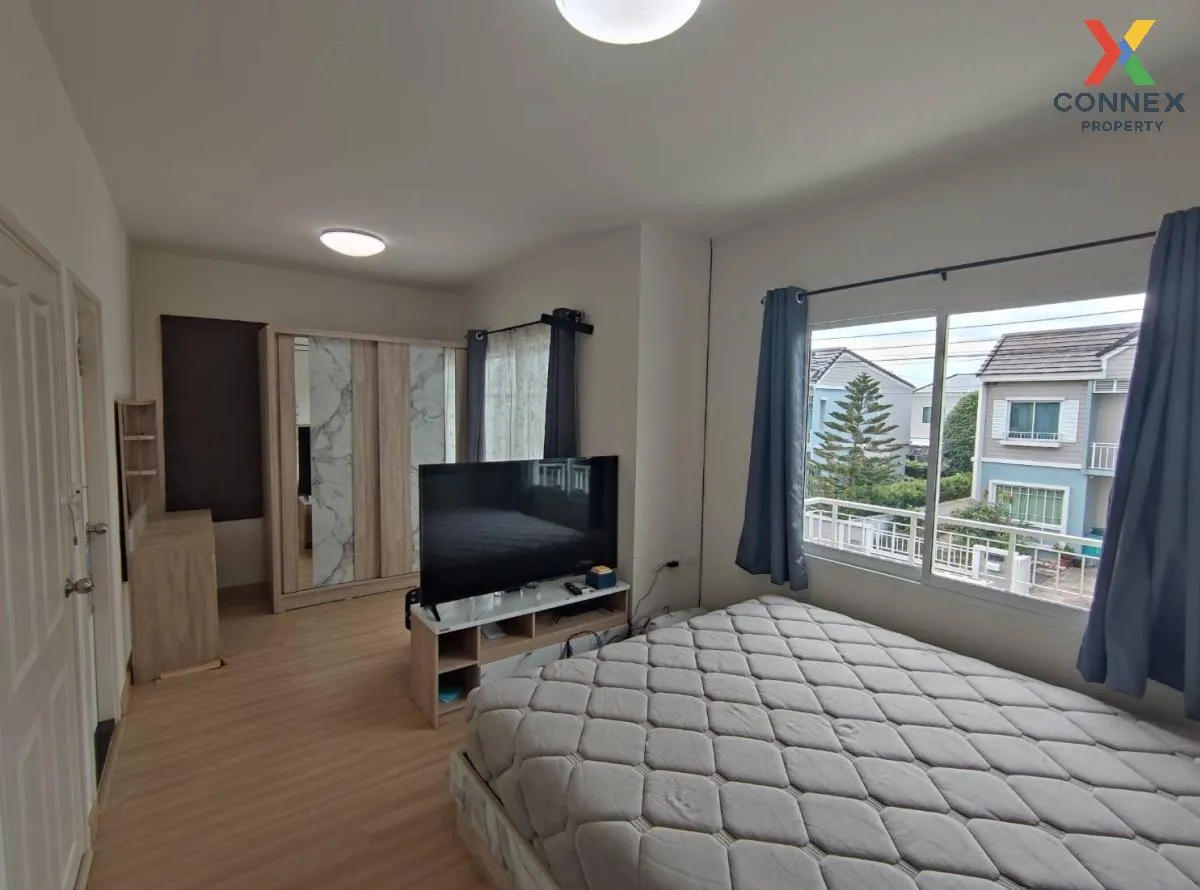 For Sale House , The Village Hathairat - Wongwaen , Sam Wa Tawan 