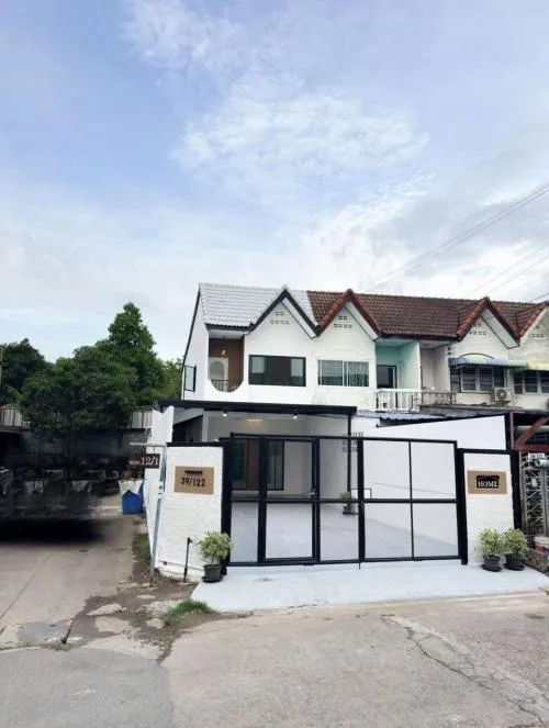 ขายบ้าน  บ้านร่มประดู่ เพชรเกษม 104 ห้องมุม รีโนเวทใหม่ กระทุ่มล้ม สามพราน นครปฐม CX-125198