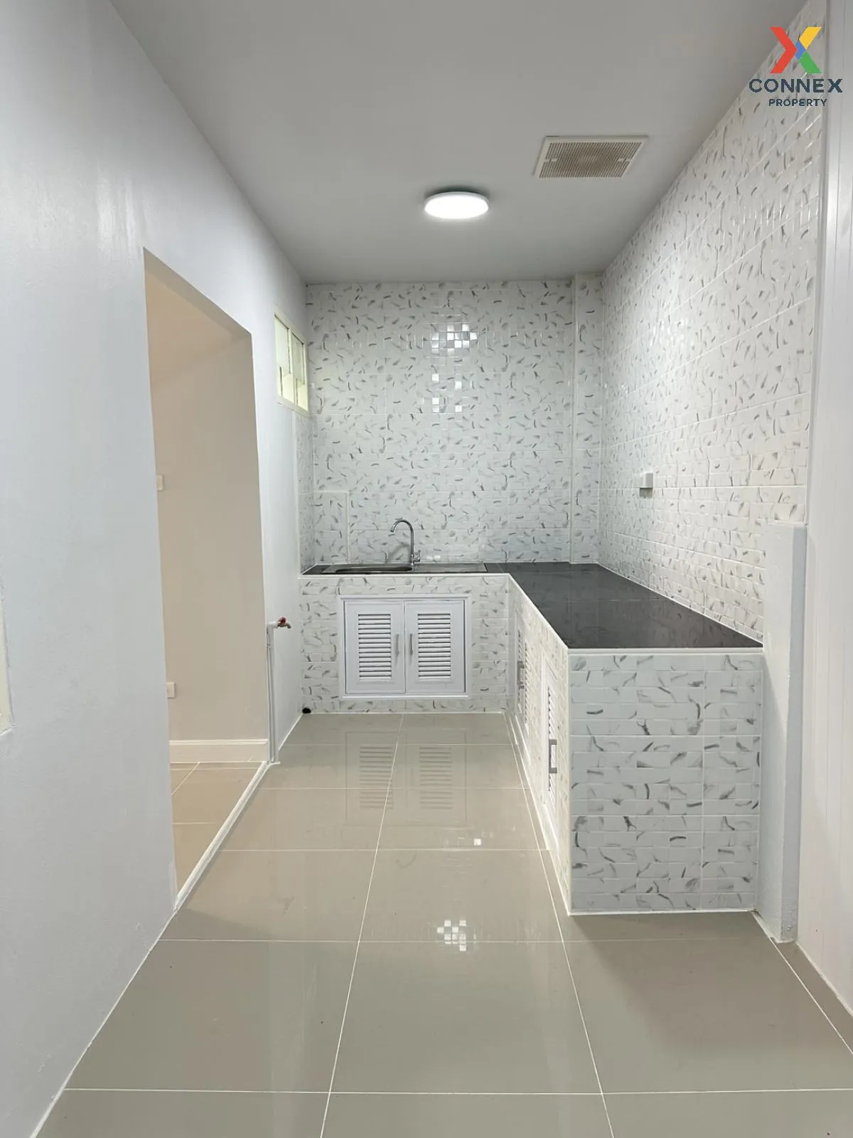 For Sale Townhouse/Townhome  , Narisara khong 11 , Bueng Nam Rak 
