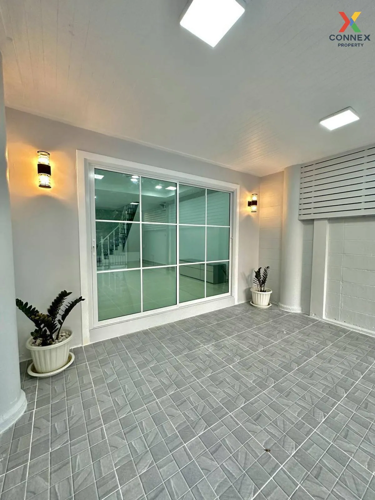 For Sale Townhouse/Townhome  , Baan Duriyanon , newly renovated , 3