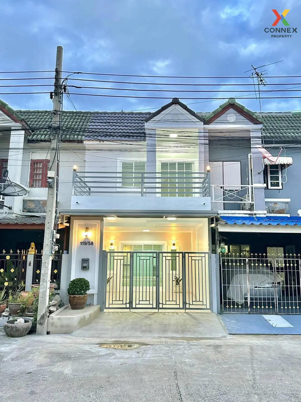 ขายทาวน์เฮ้าส์/ทาวน์โฮม  บ้านรัตนธานี (บางบัวทอง) รีโนเวทใหม่ บาง 1