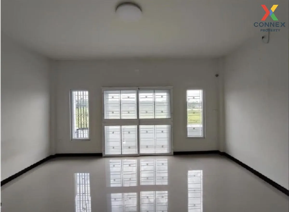 For Sale Townhouse/Townhome  , Greenland 2 , Wang Nam Khiao , Kam