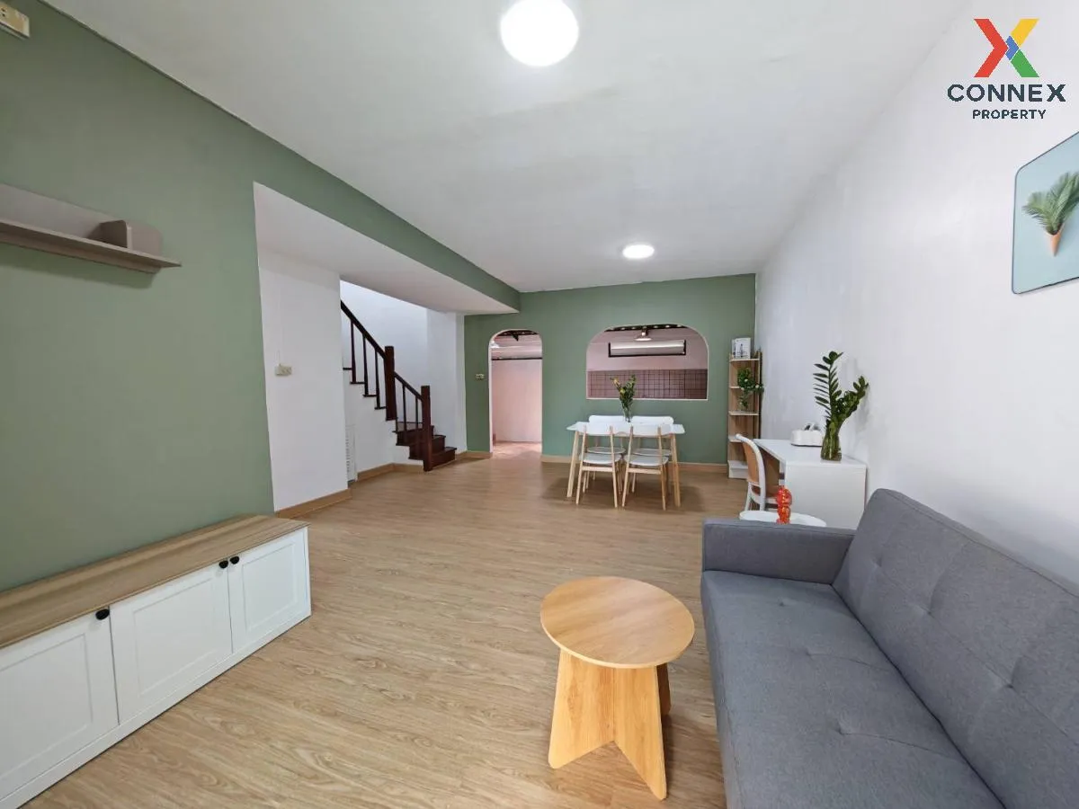 For Sale Townhouse/Townhome  , Baan Pruksa 15 Bangpu , wide front 4