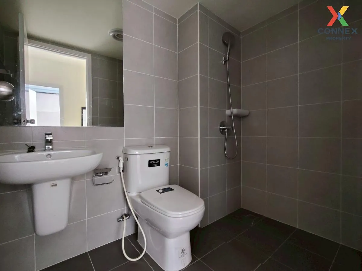 For Sale Townhouse/Townhome  , Natura Trend Prachauthit 90 , Ban 