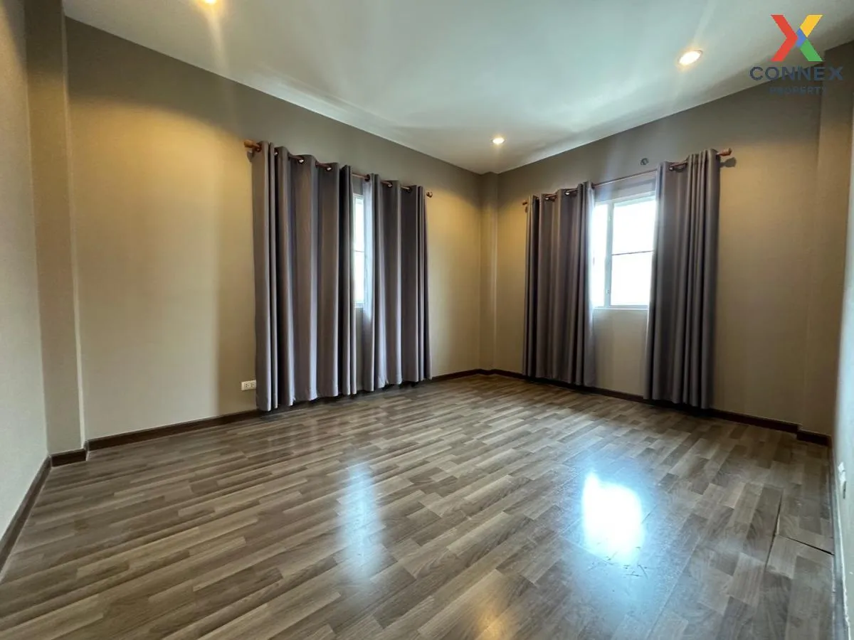 For Sale House , Tara Ratchaphruek-Pinklao , Mahasawat , Bang Kru