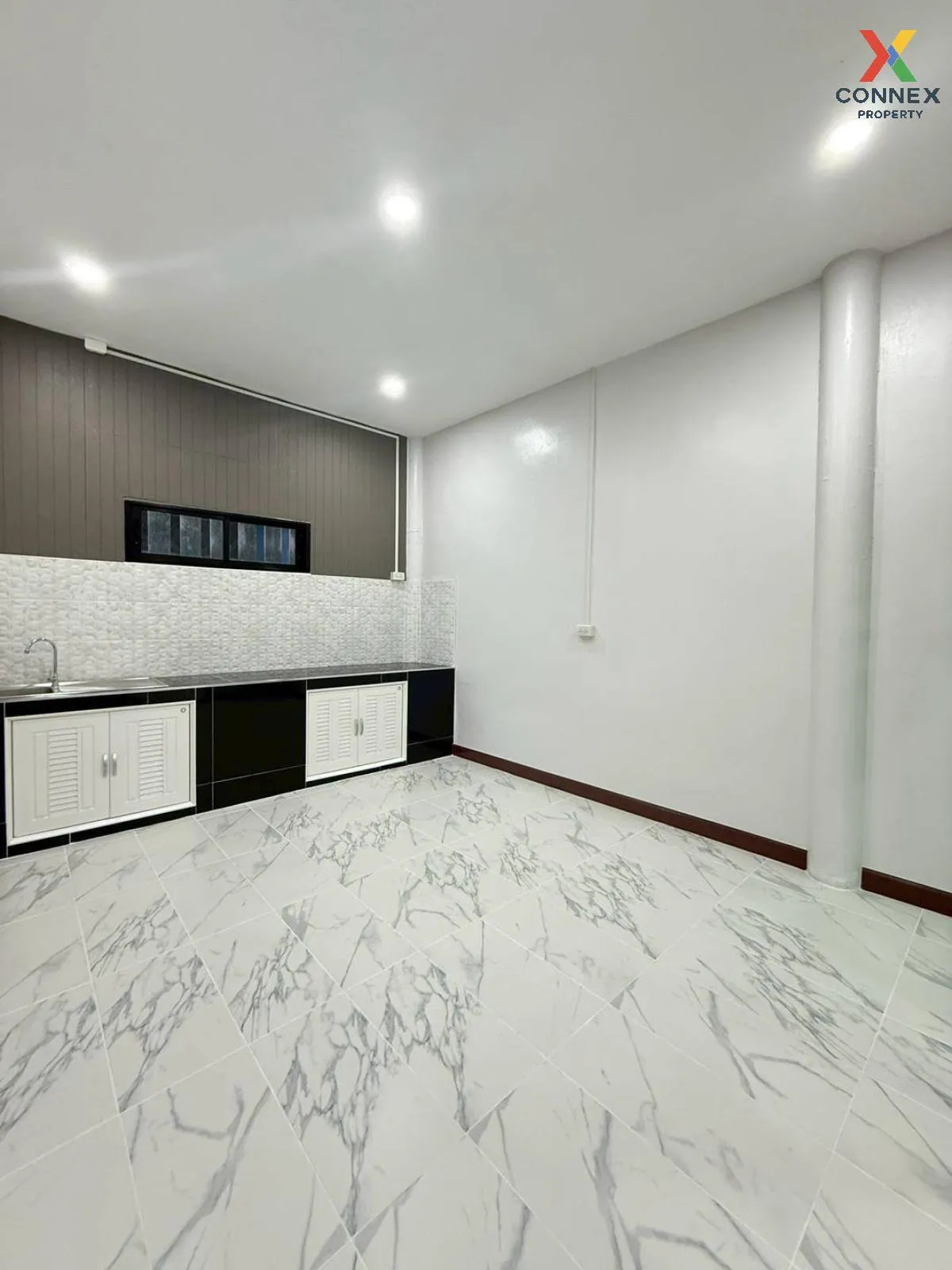 For Sale Townhouse/Townhome  , Baan Sinphet , MRT-Khong Bang Phai